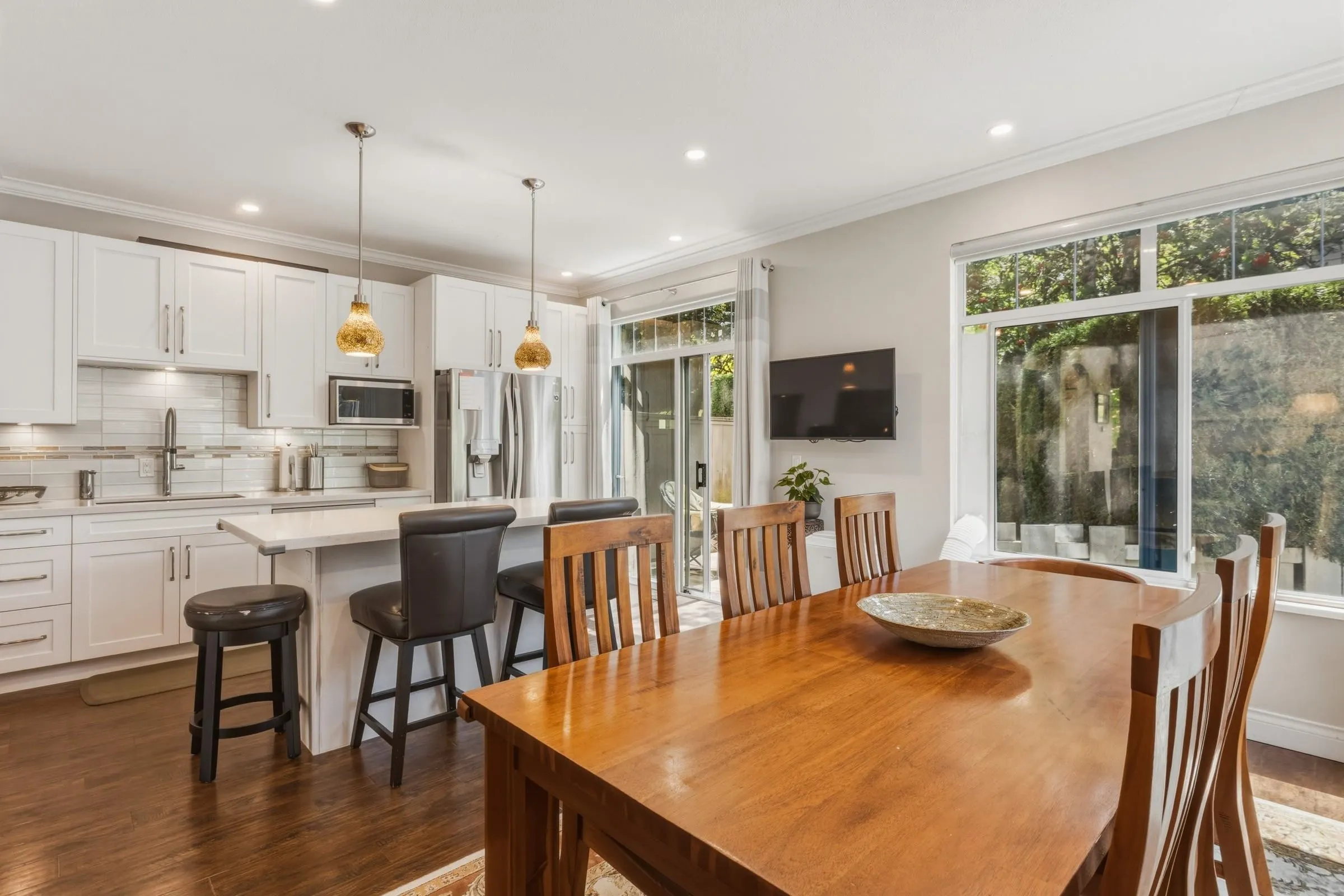 5240 Oakmount Crescent #19