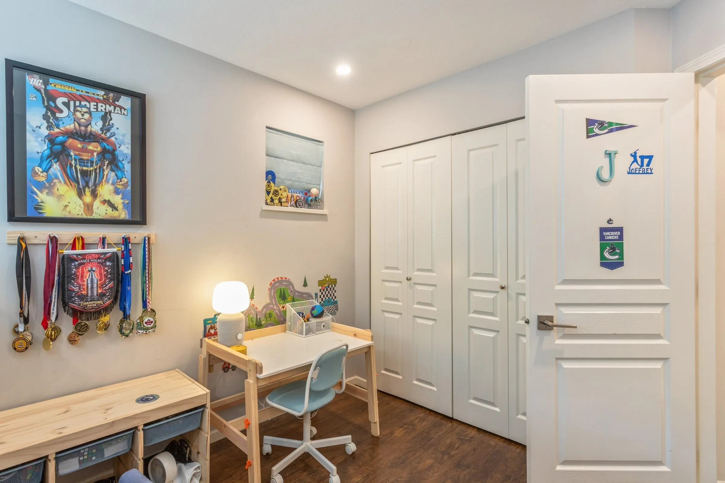 5240 Oakmount Crescent #19