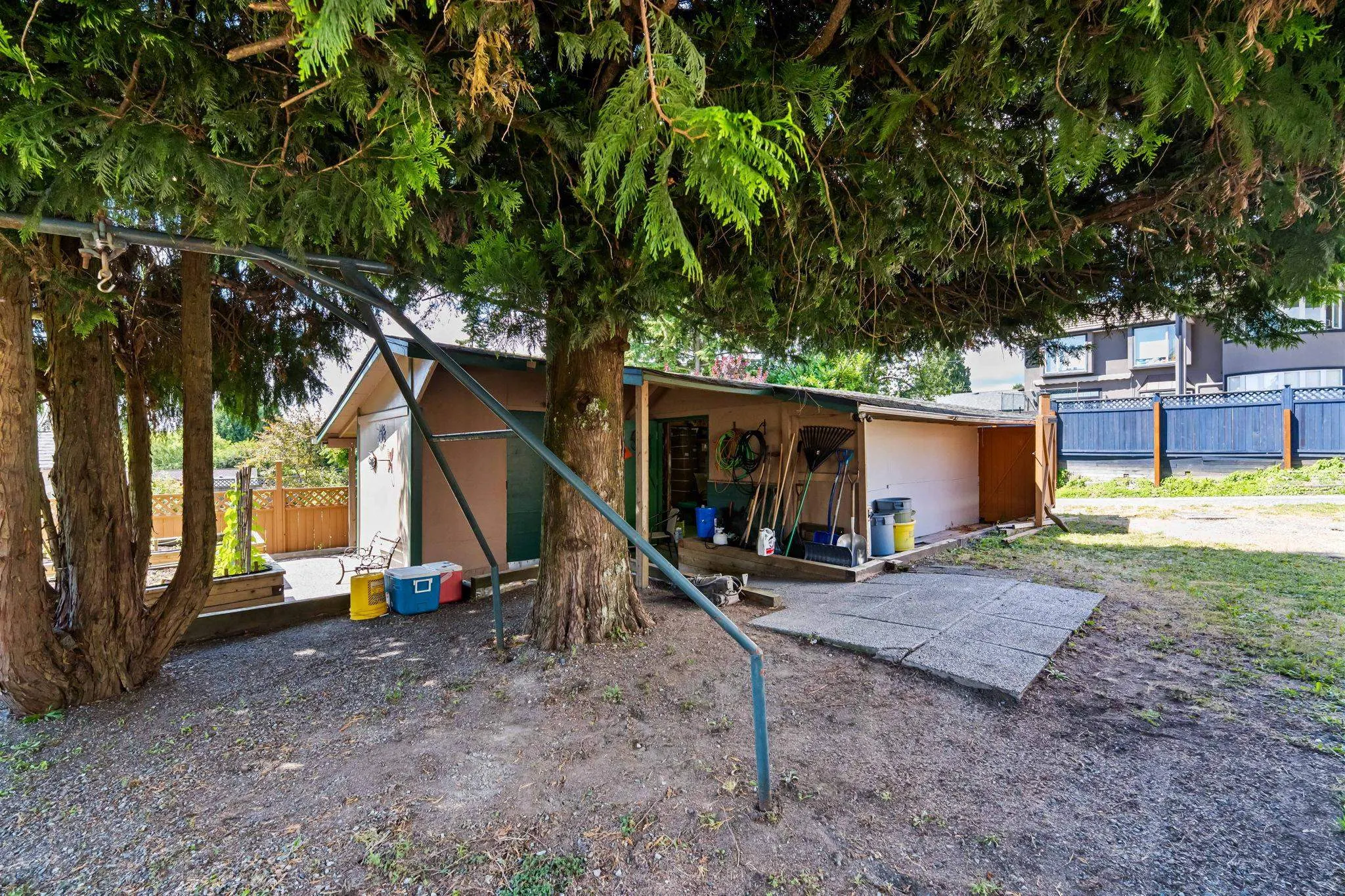 2119 Monterey Avenue