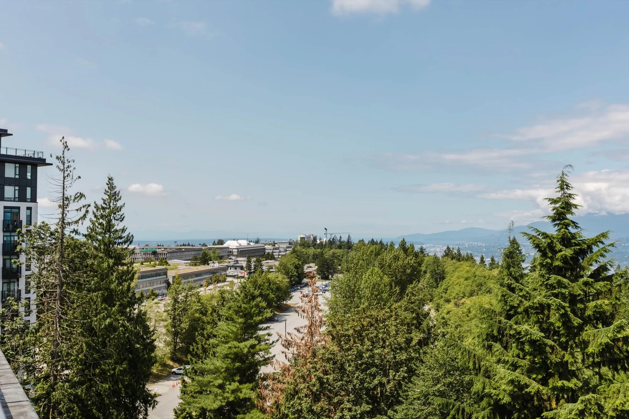 8850 University Crescent #909