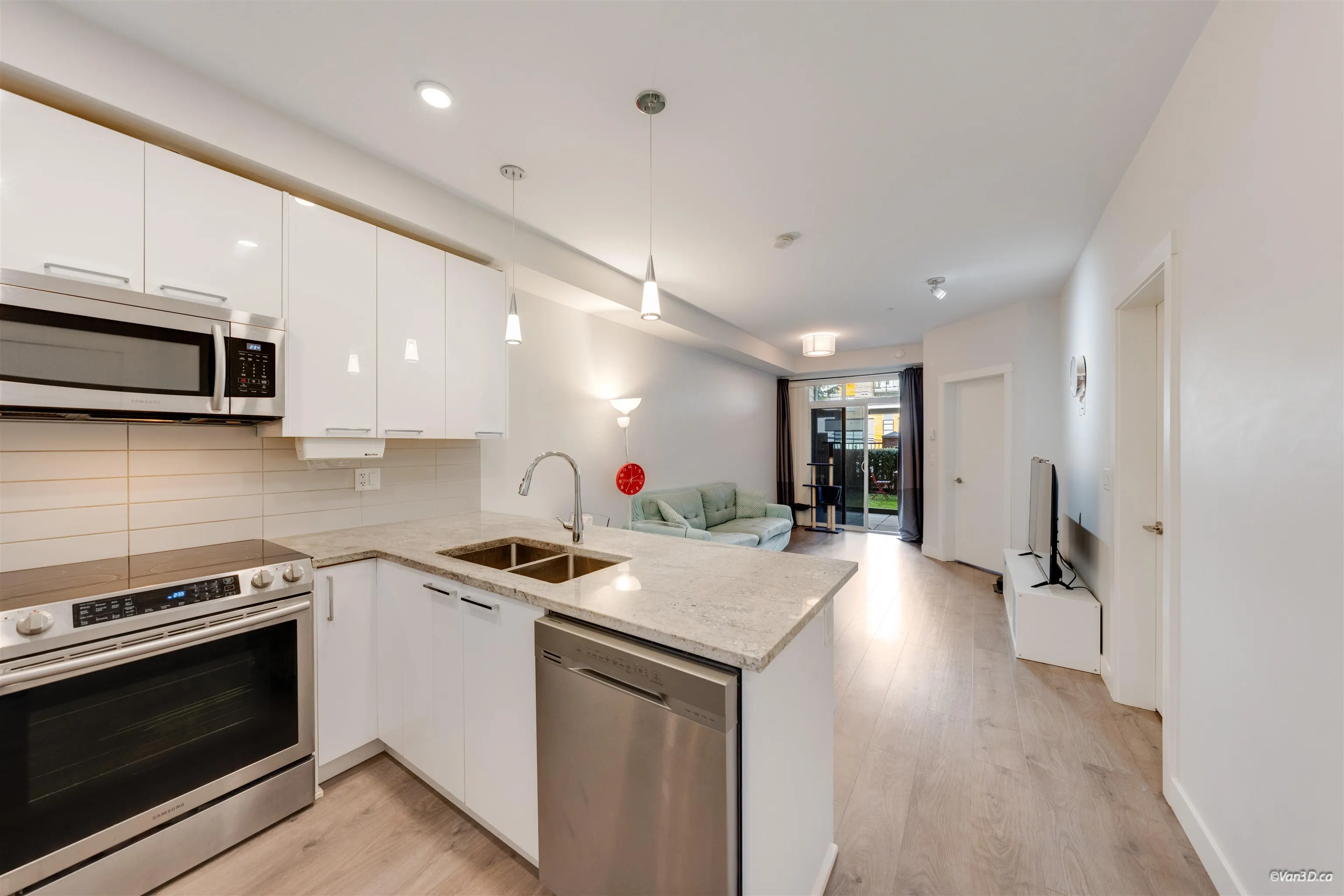 20696 Eastleigh Crescent #119
