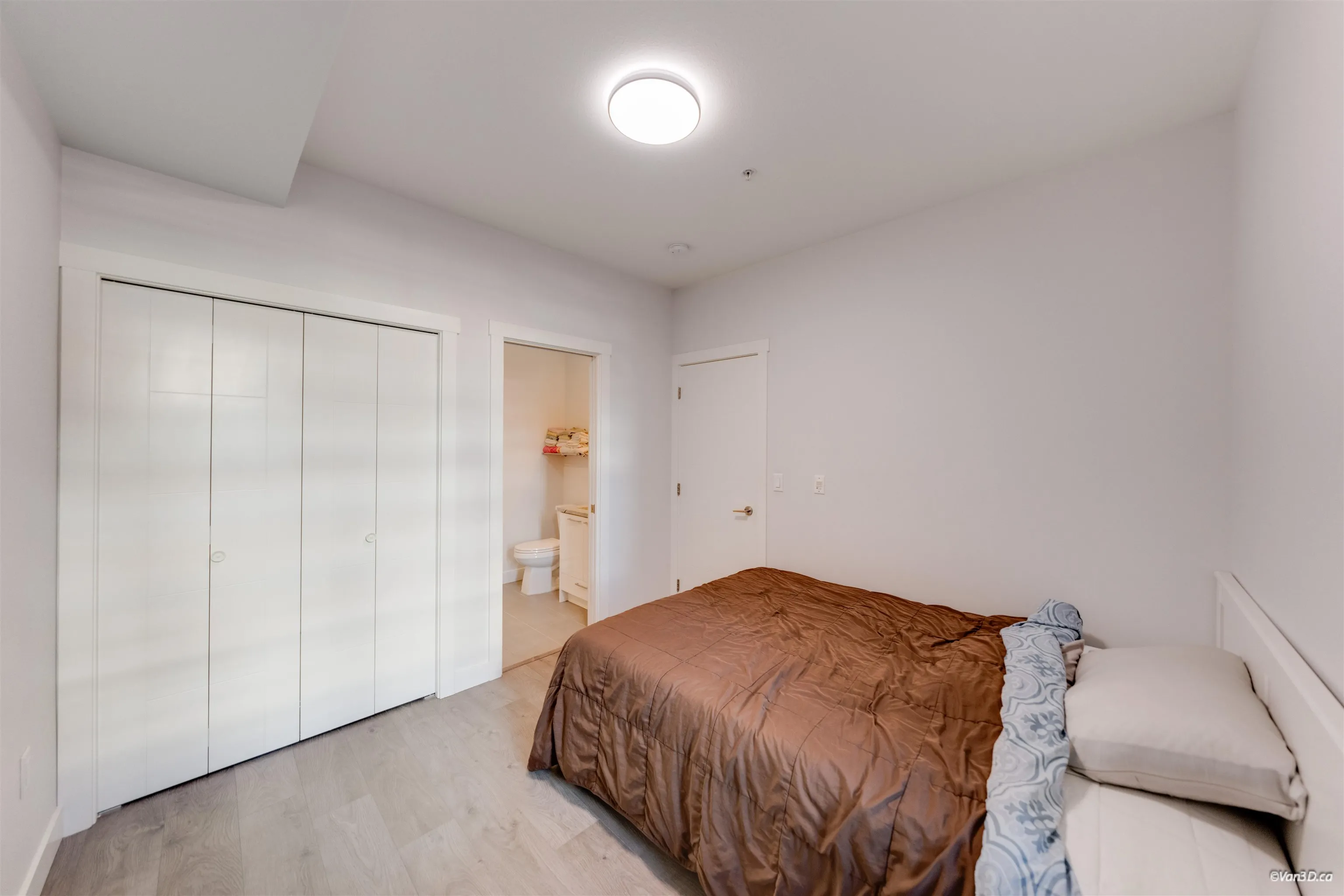 20696 Eastleigh Crescent #119