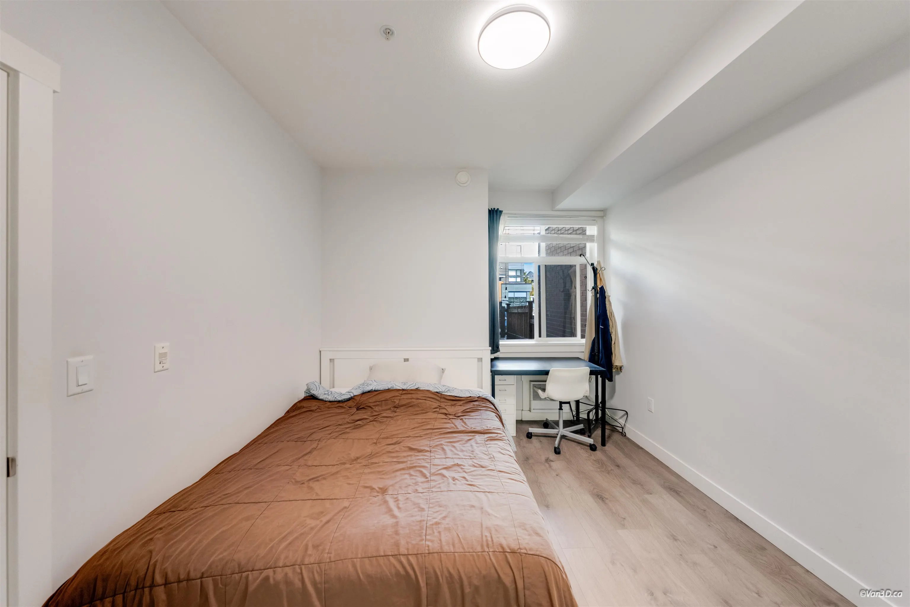 20696 Eastleigh Crescent #119
