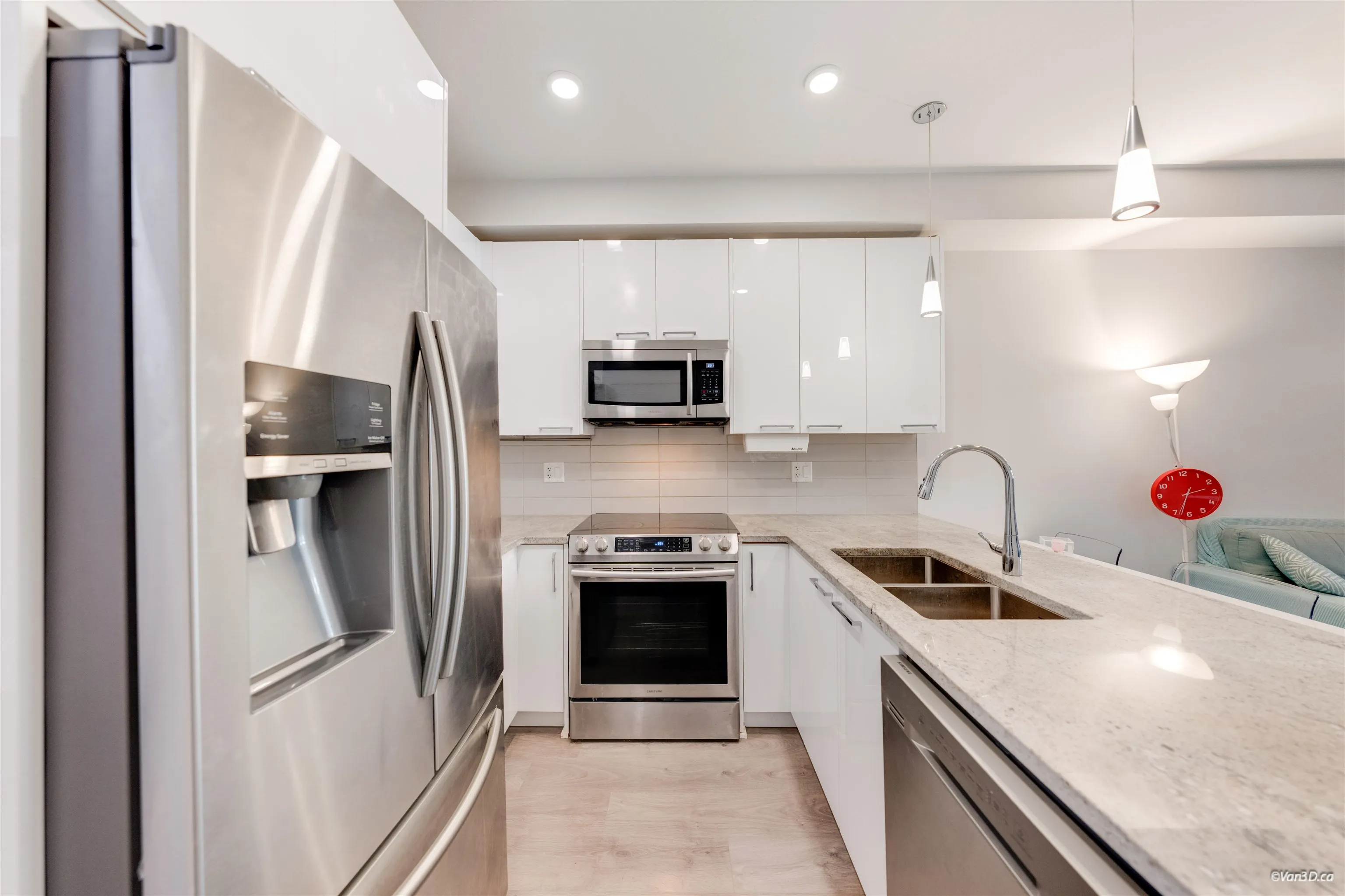 20696 Eastleigh Crescent #119