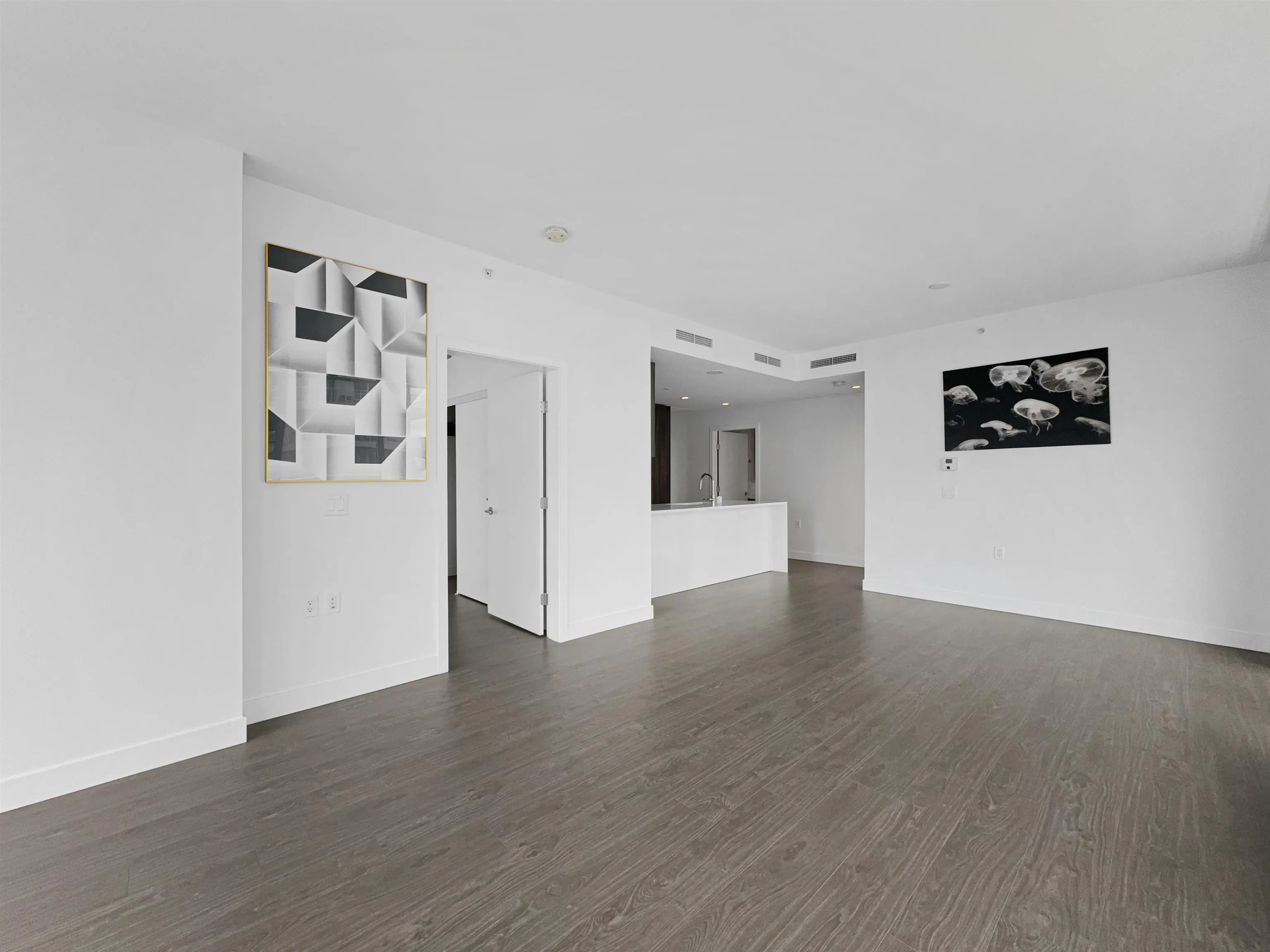 6320 No 3 Road #11xx