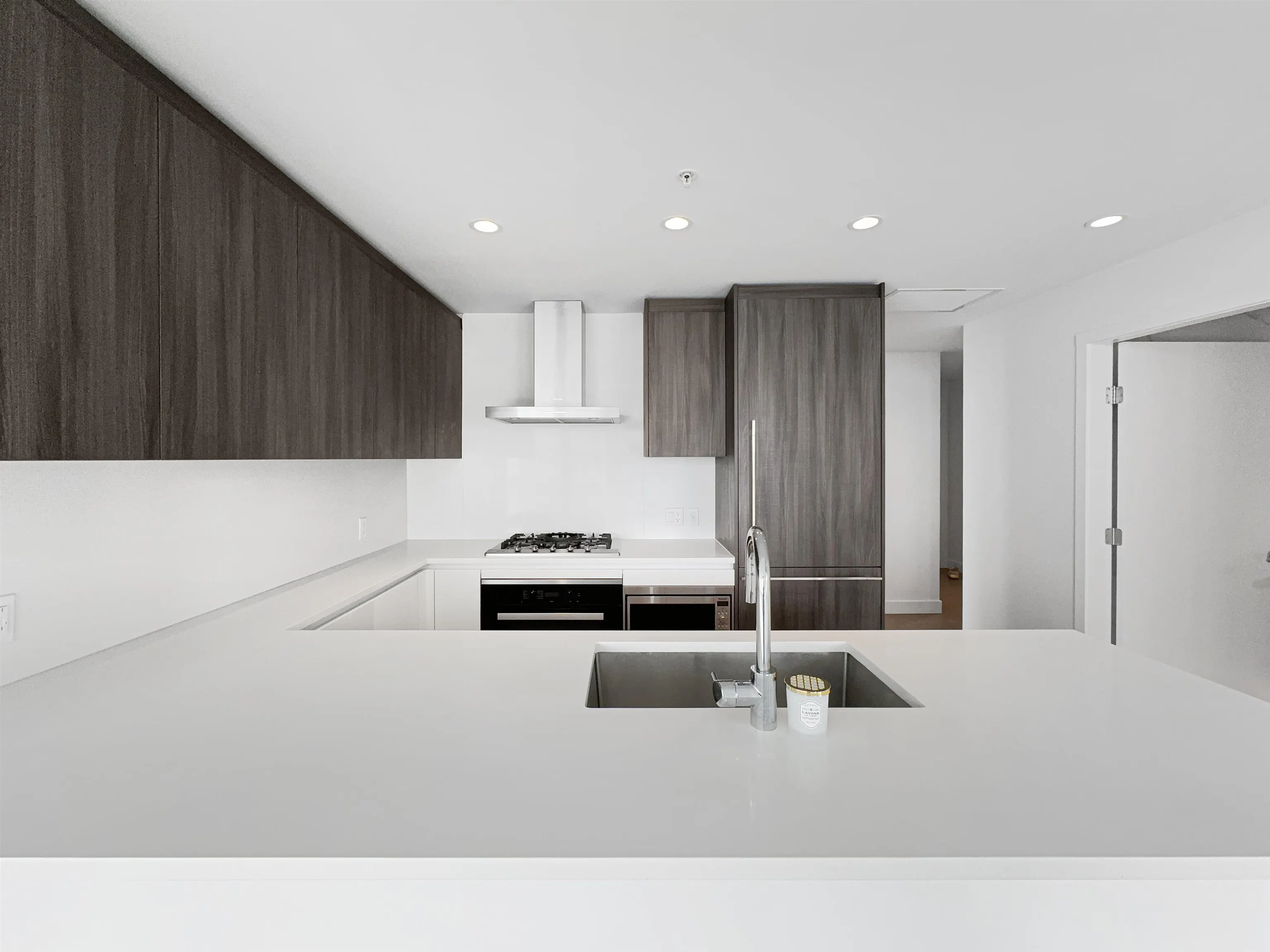 6320 No 3 Road #11xx