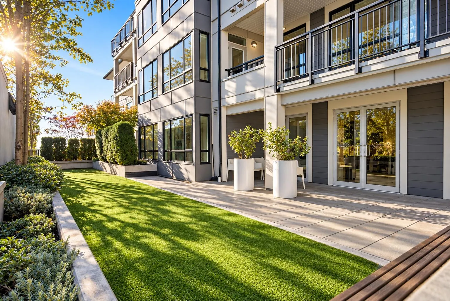 1306 Fifth Avenue #202
