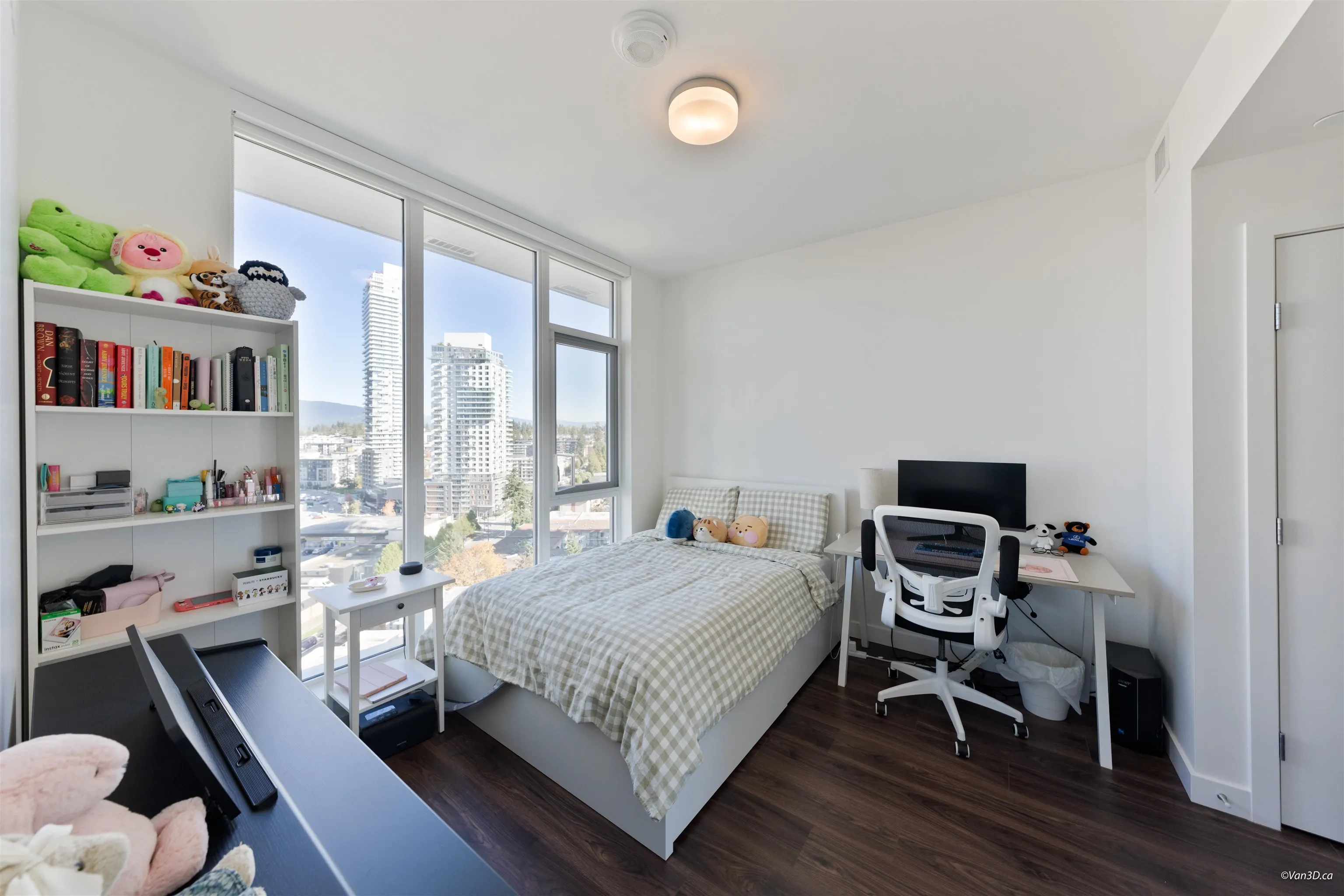 518 Clarke Road #1702