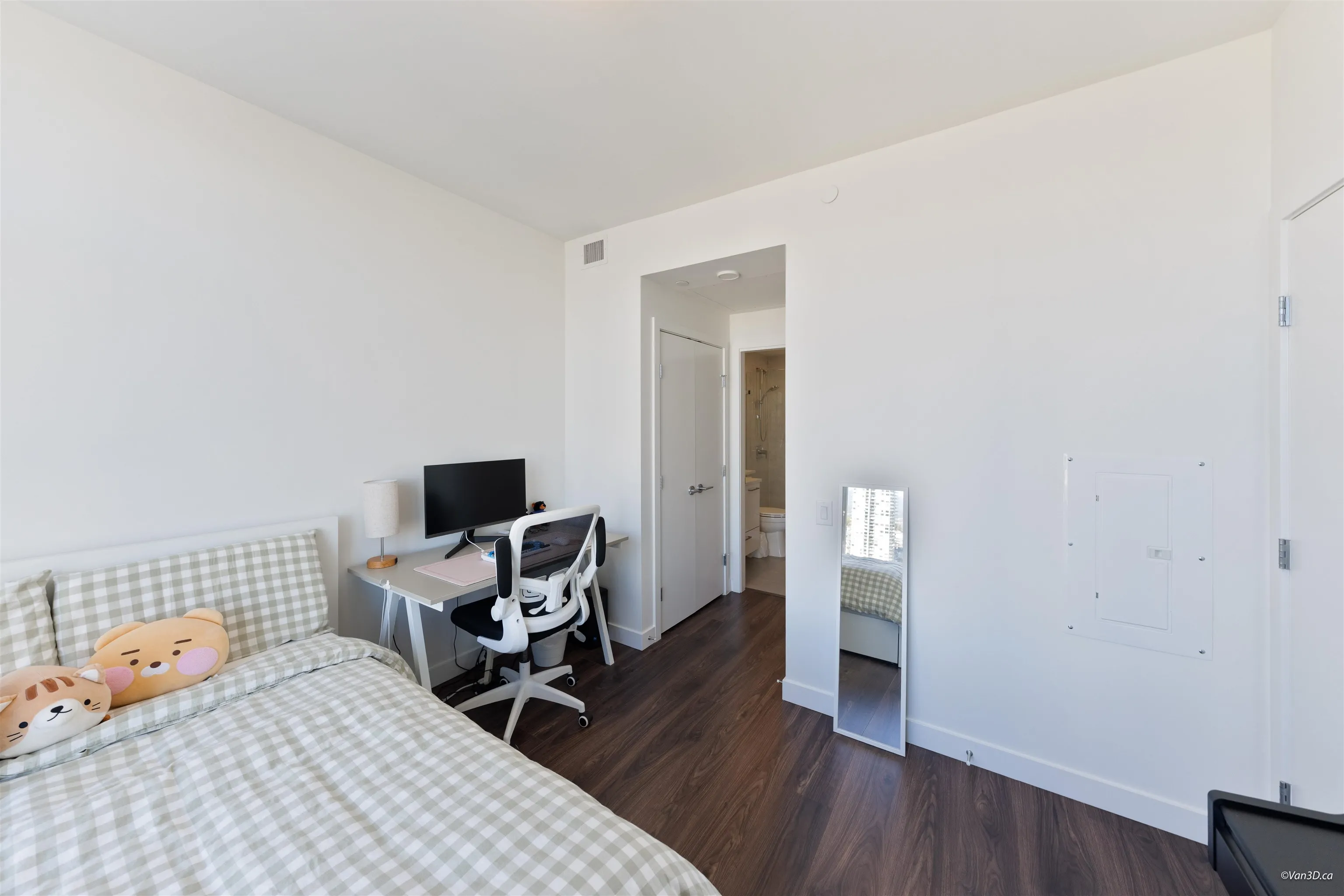 518 Clarke Road #1702