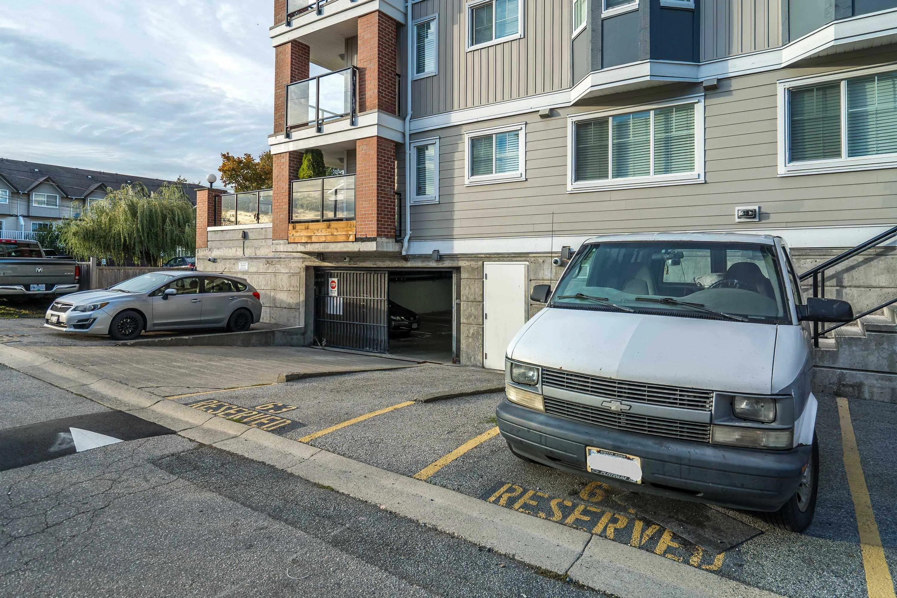 19730 56 Avenue #410