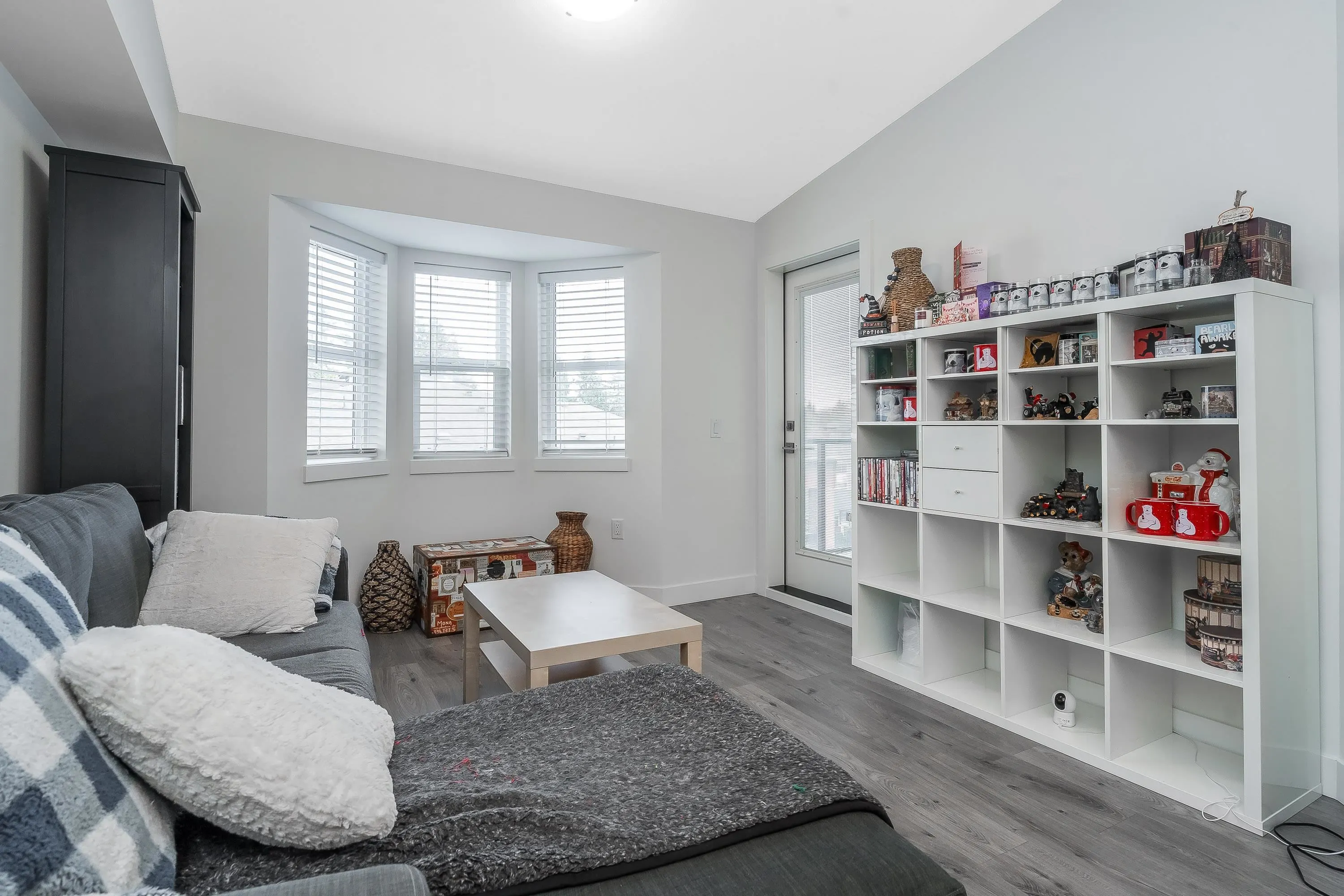 19730 56 Avenue #410