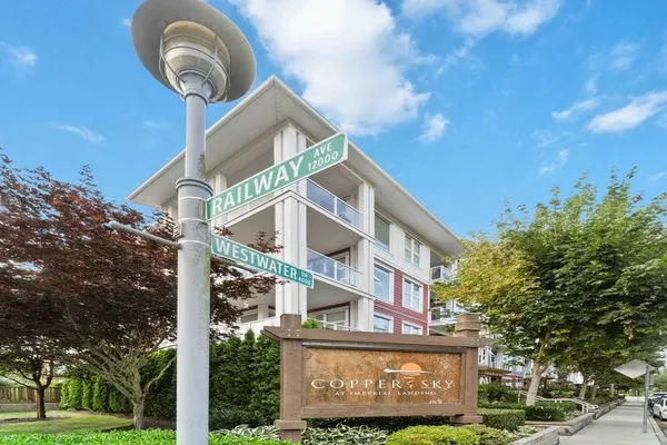 4600 Westwater Drive #416