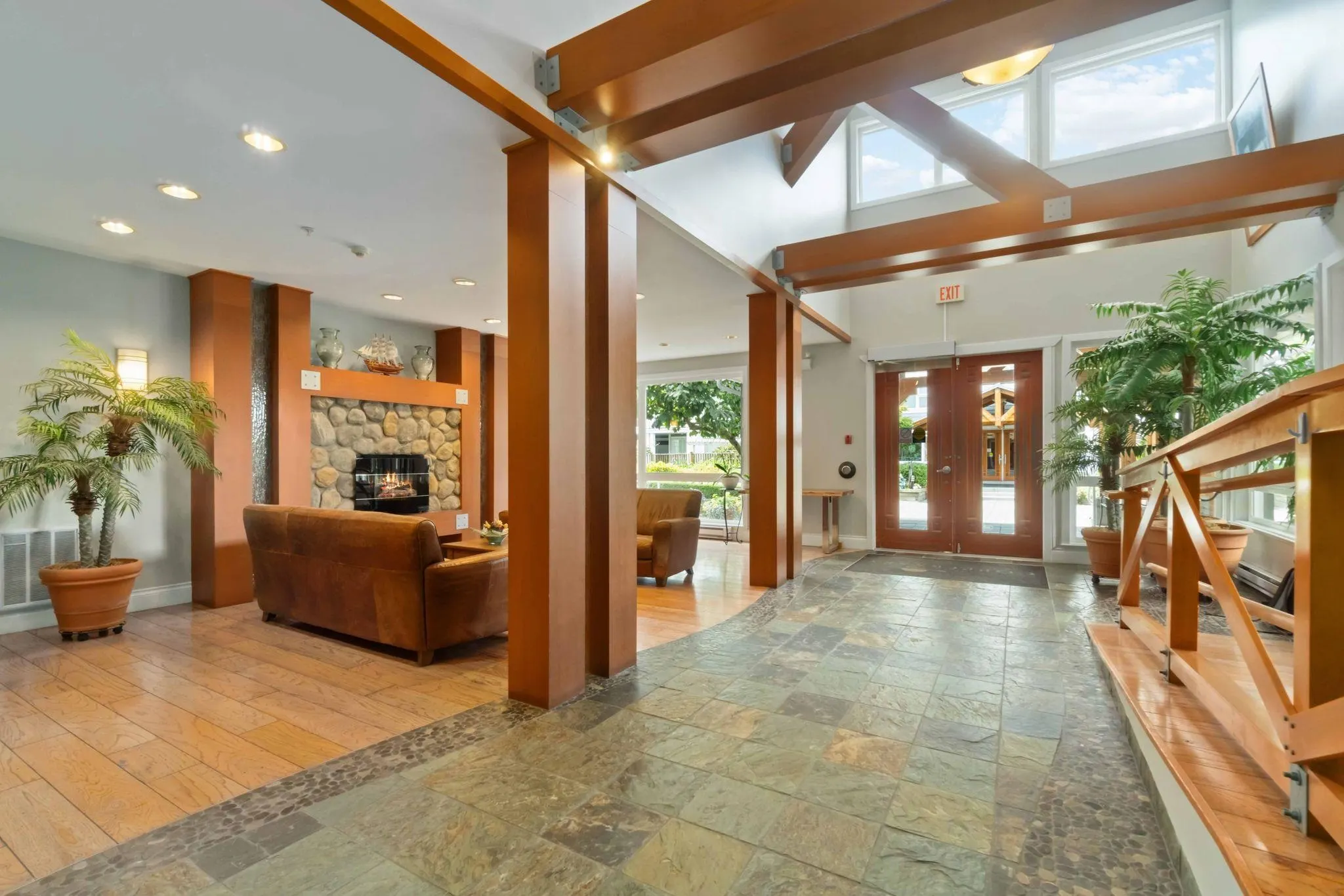 4600 Westwater Drive #416