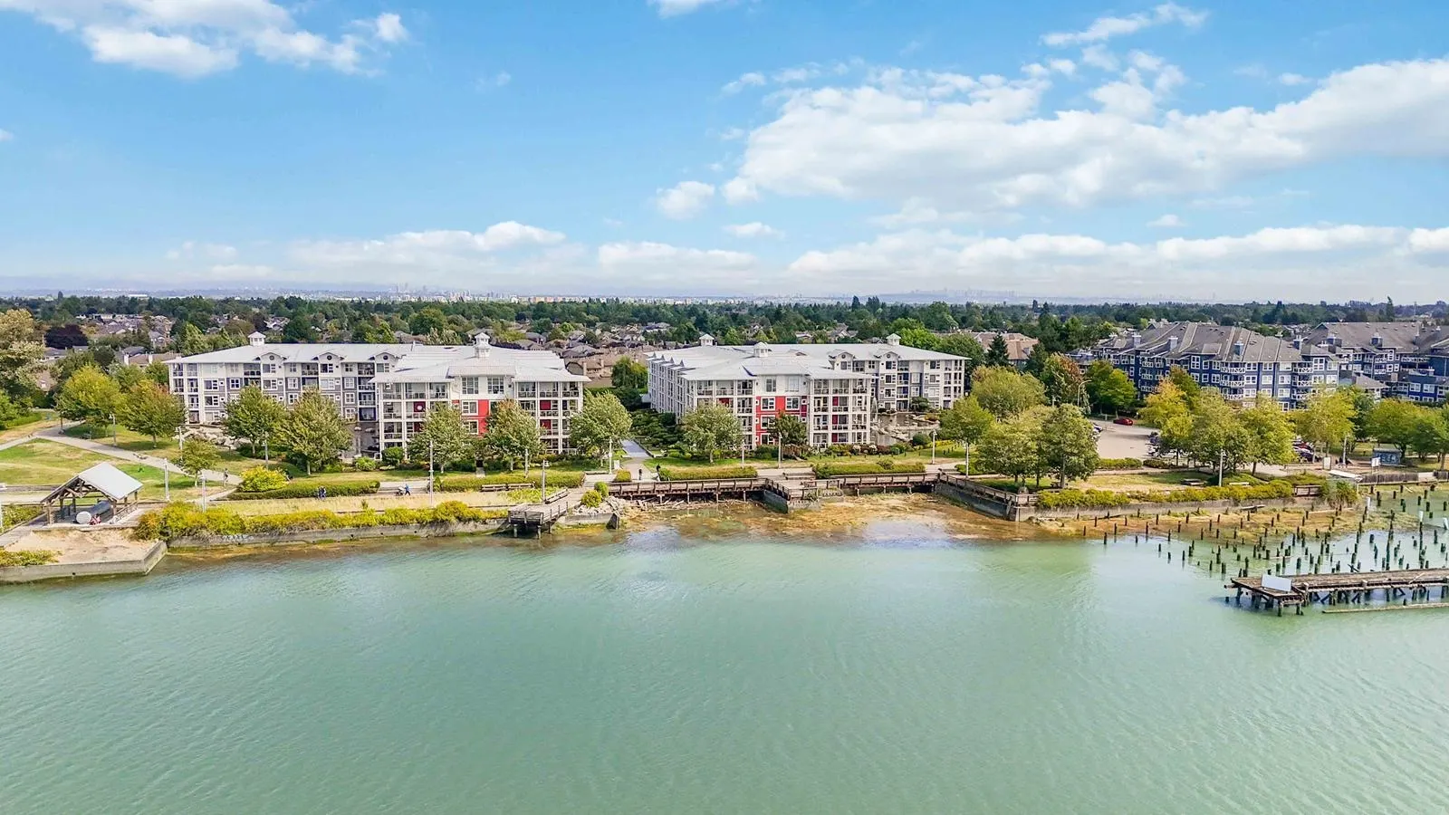 4600 Westwater Drive #416