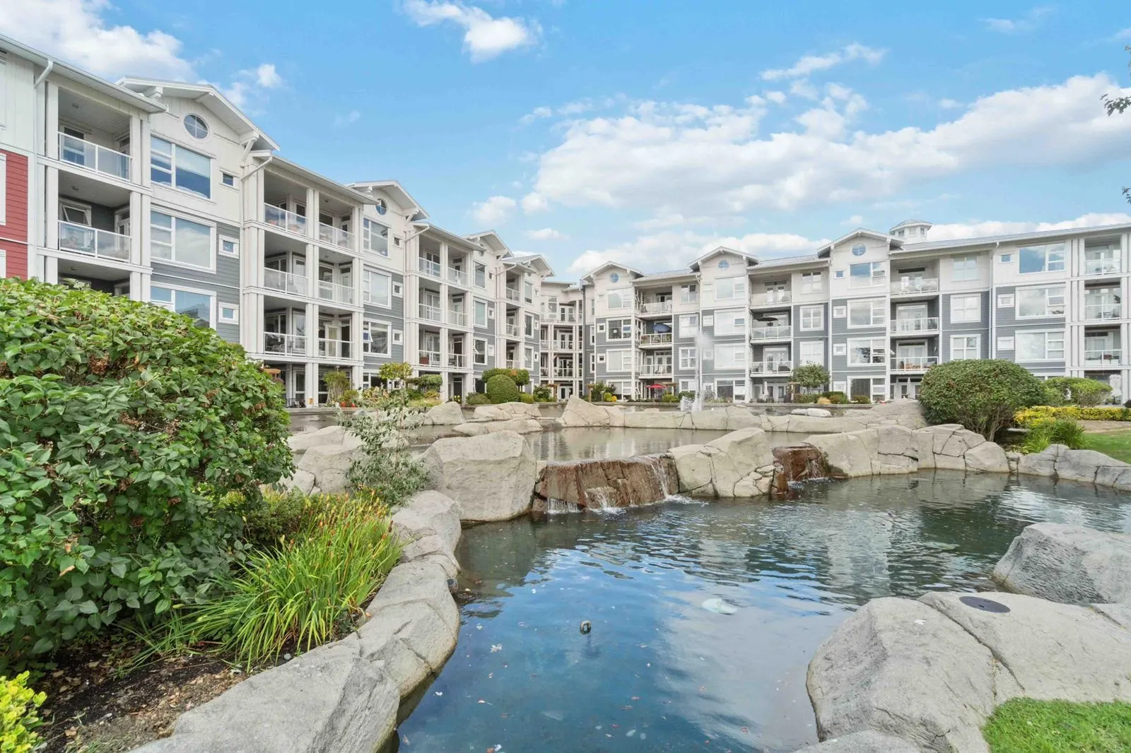 4600 Westwater Drive #416