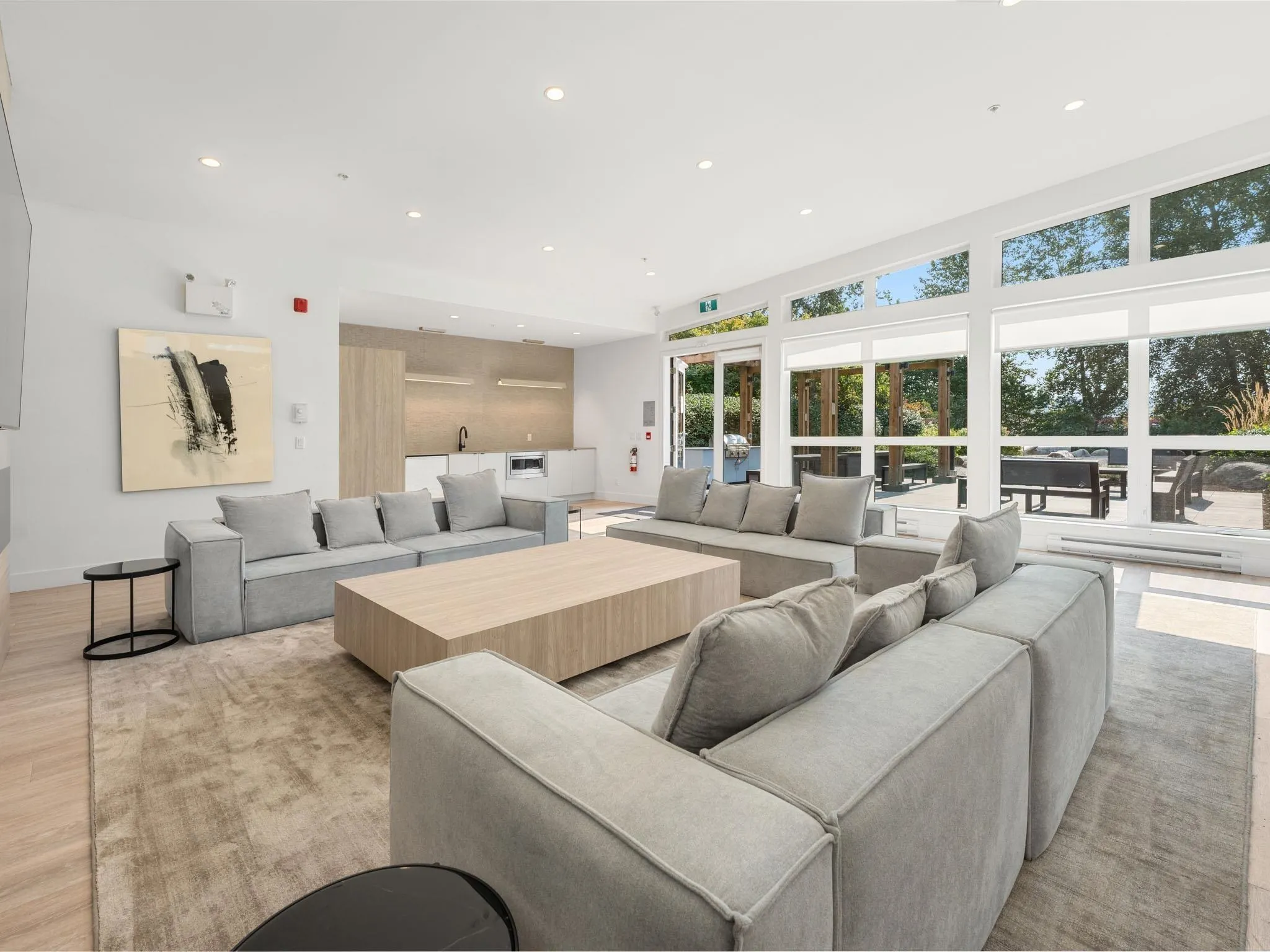 300 Salter Street #305