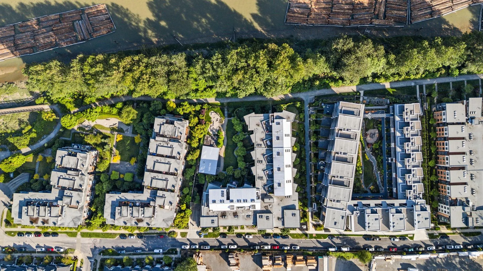 300 Salter Street #305