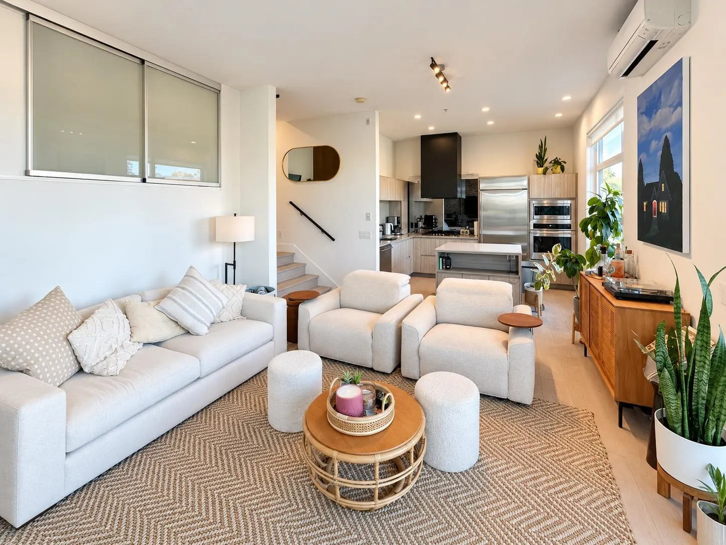 300 Salter Street #305