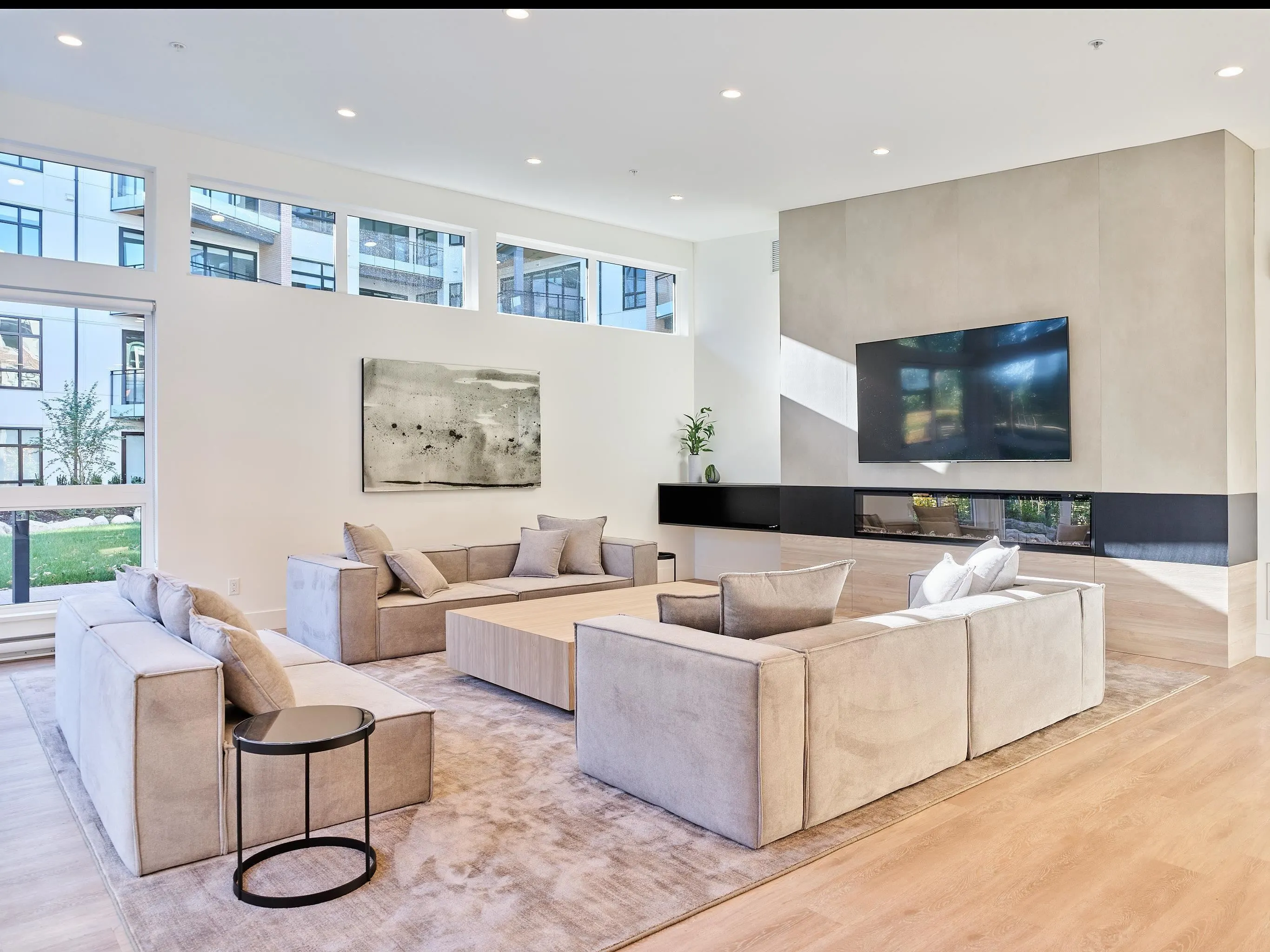 300 Salter Street #305