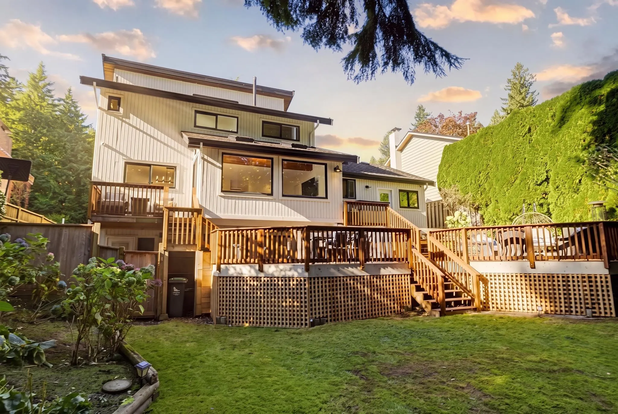 5274 Cliffridge Avenue