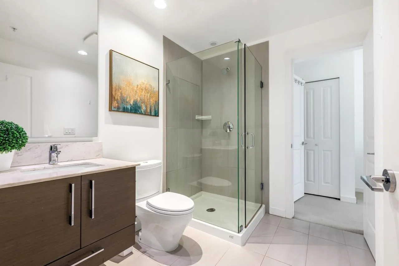 5628 Birney Avenue #101
