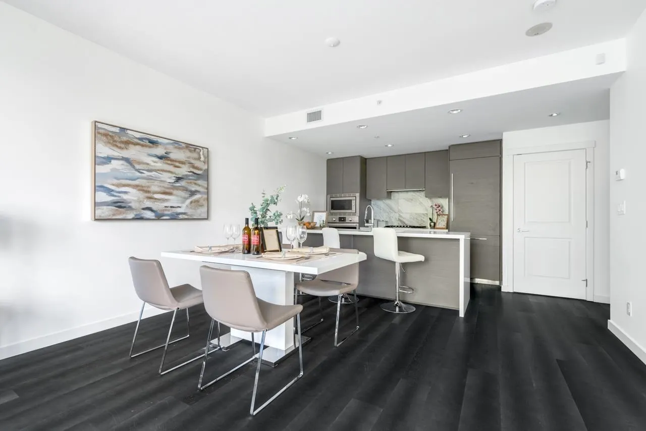 5628 Birney Avenue #101