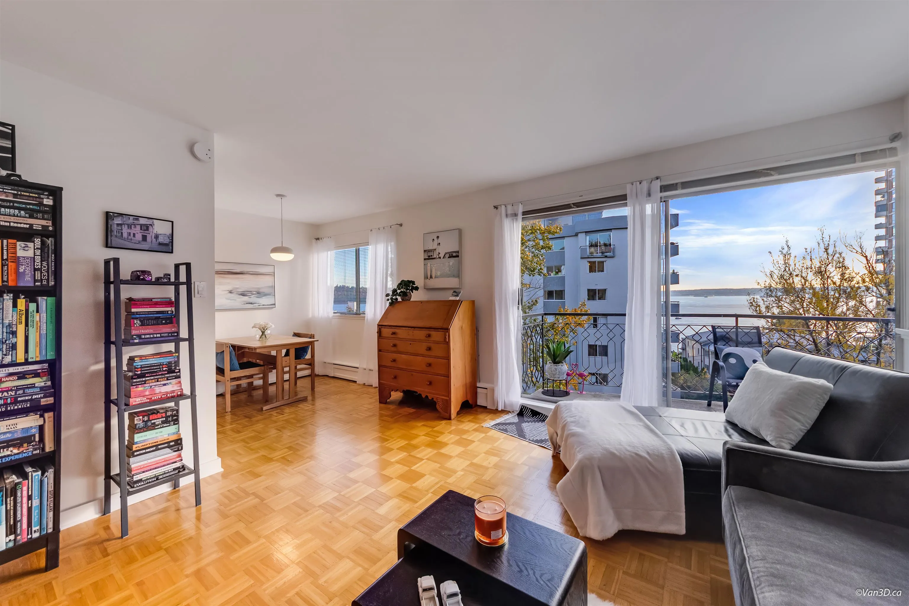 1930 Marine Drive #804