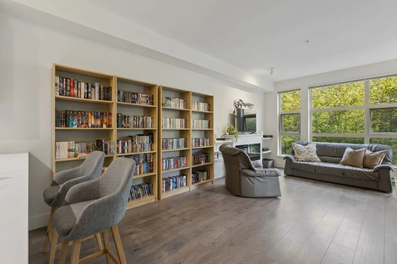 3602 Aldercrest Drive #318