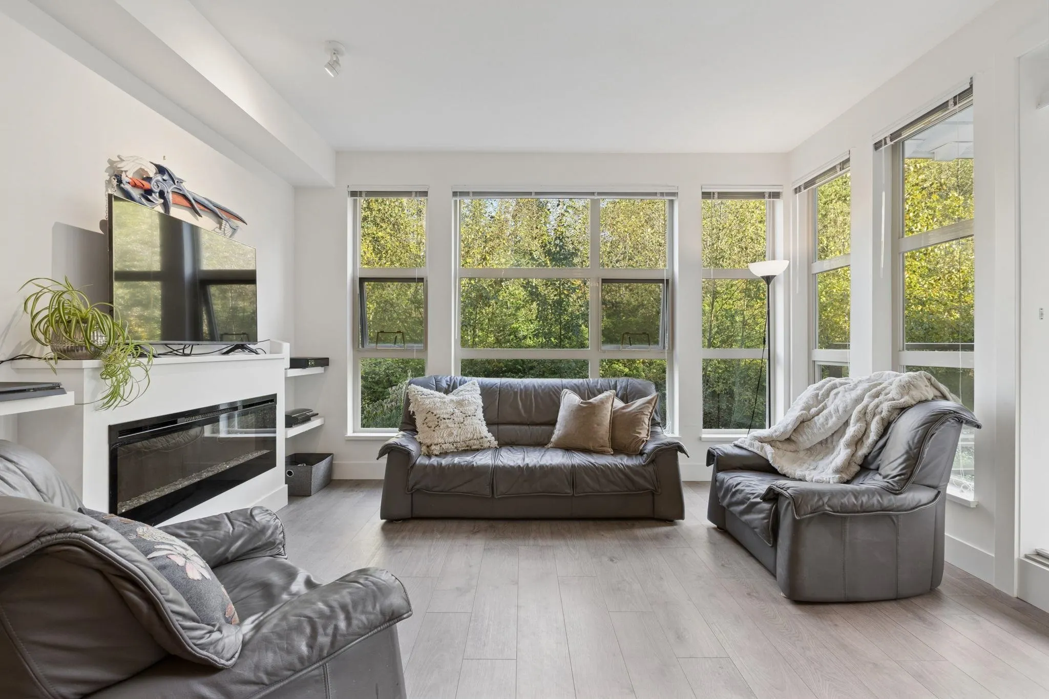 3602 Aldercrest Drive #318