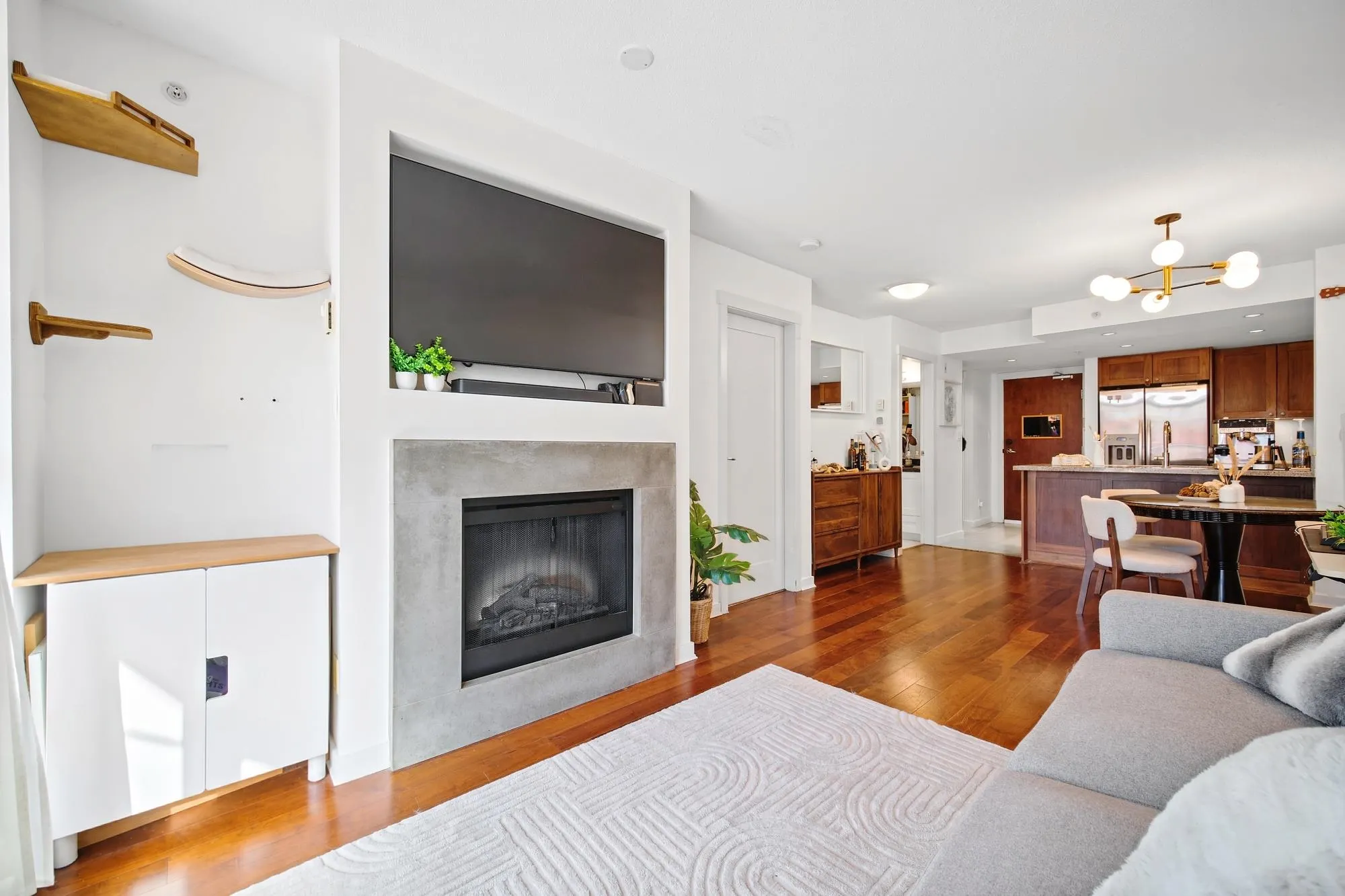 9371 Hemlock Drive #503