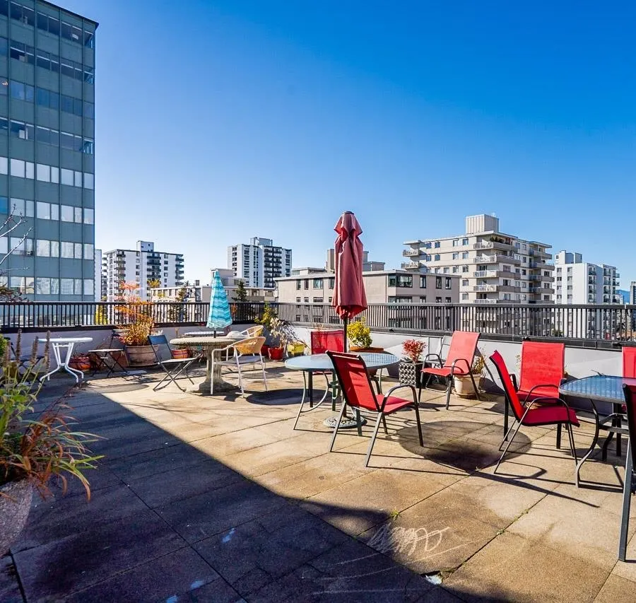 1270 Robson Street #205