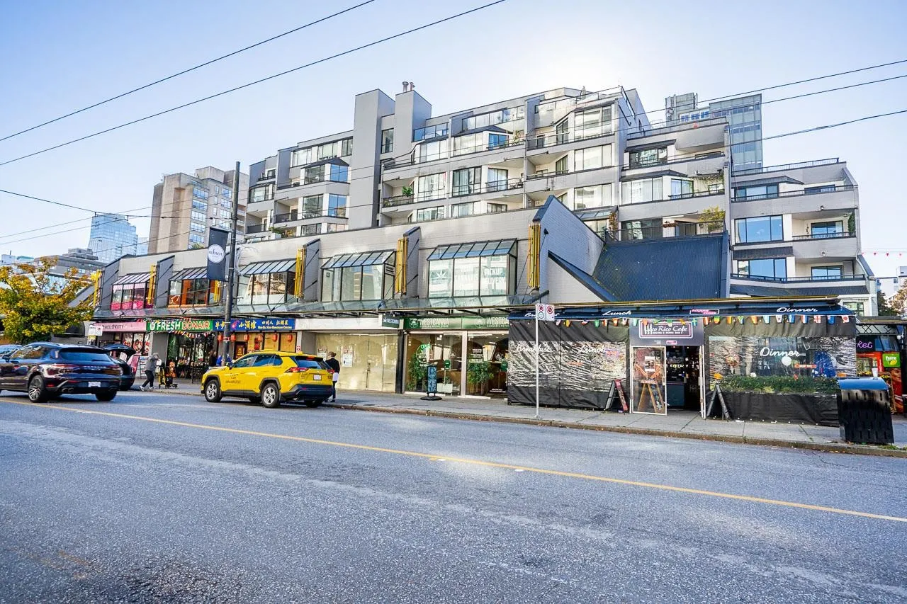 1270 Robson Street #205
