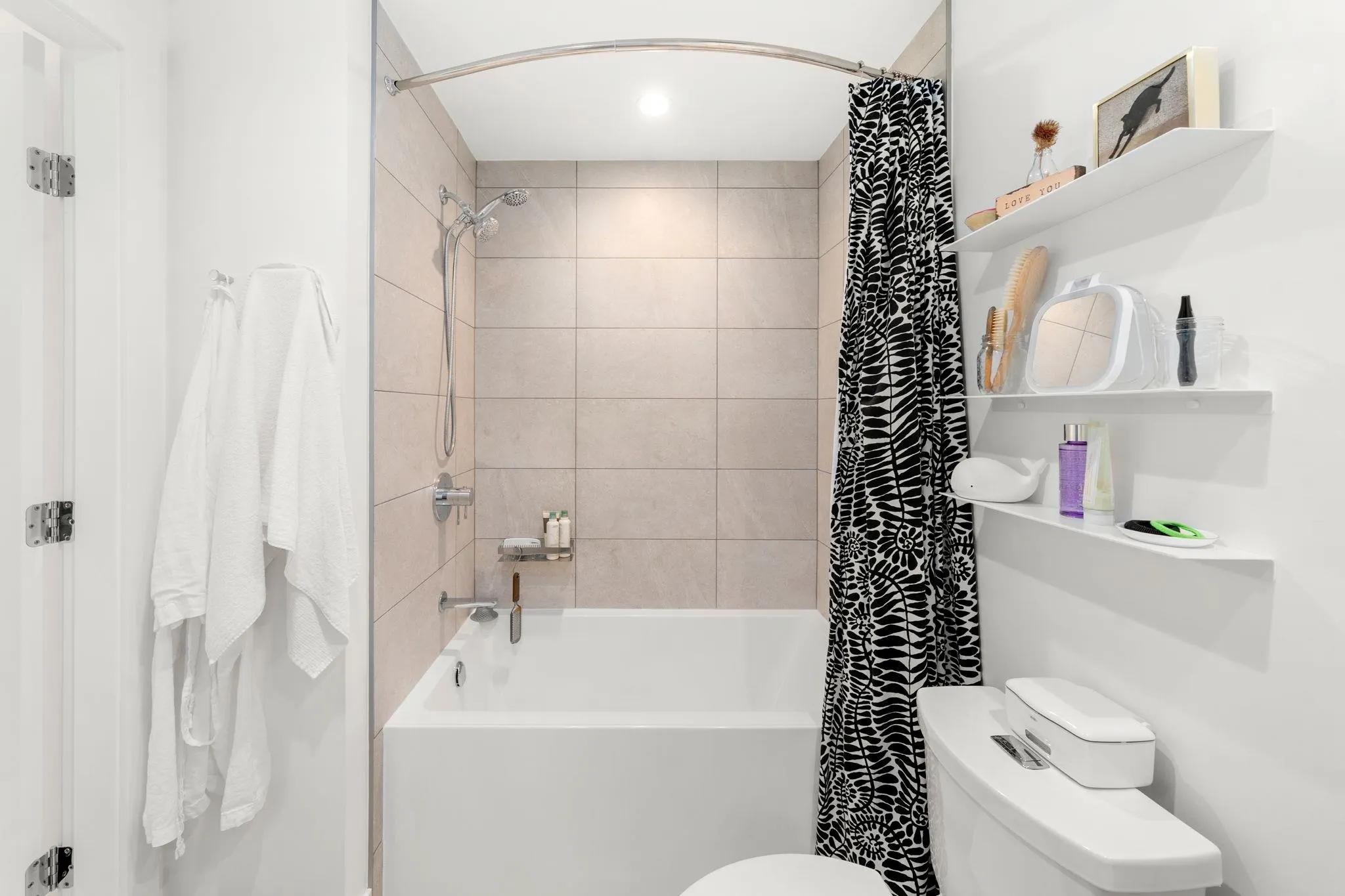 2385 Emery Court #405