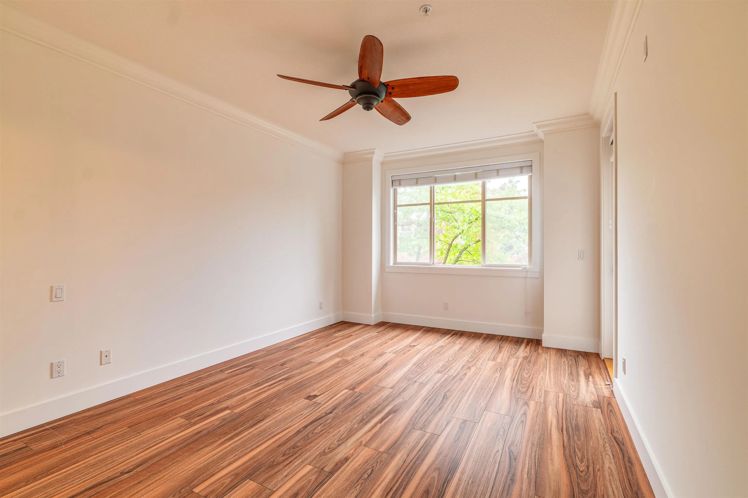 16469 64 Avenue #207