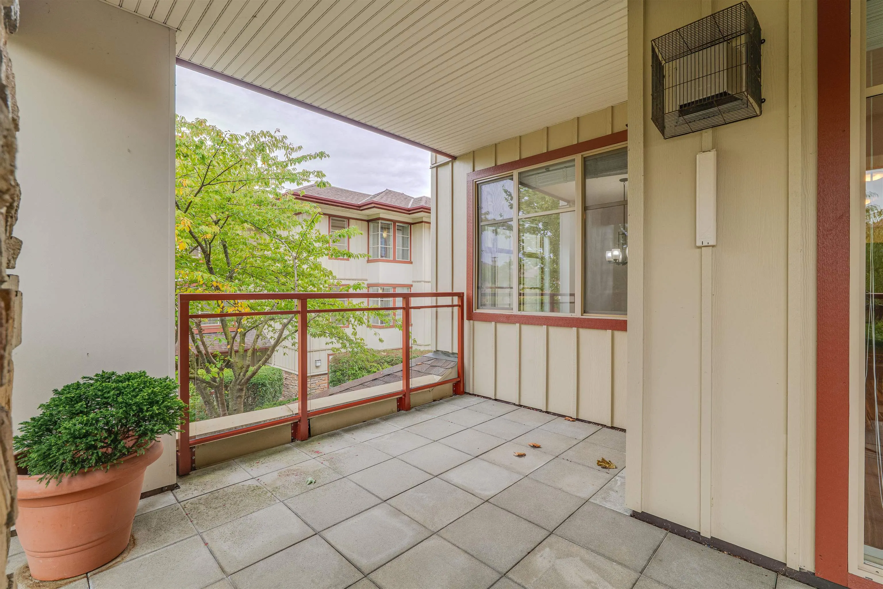 16469 64 Avenue #207