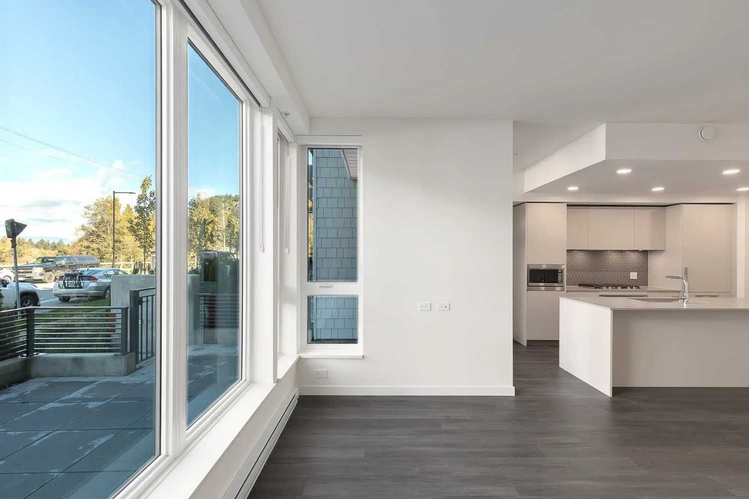 1502 Scott Crescent #111