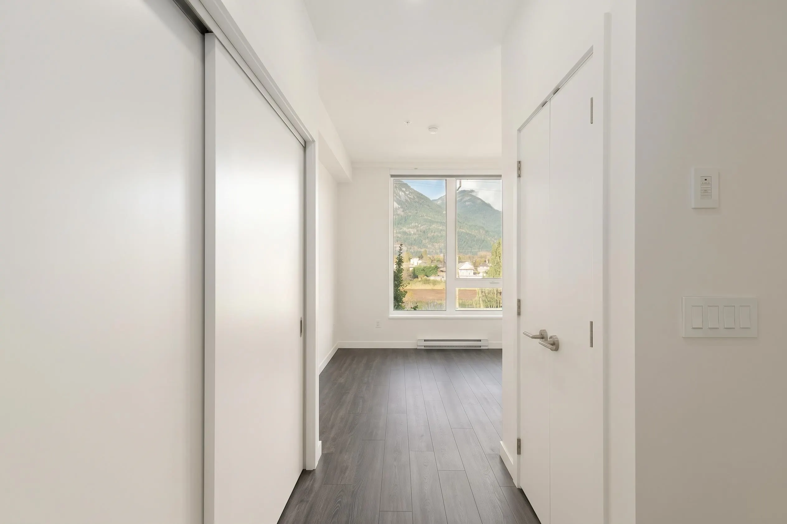 1502 Scott Crescent #111