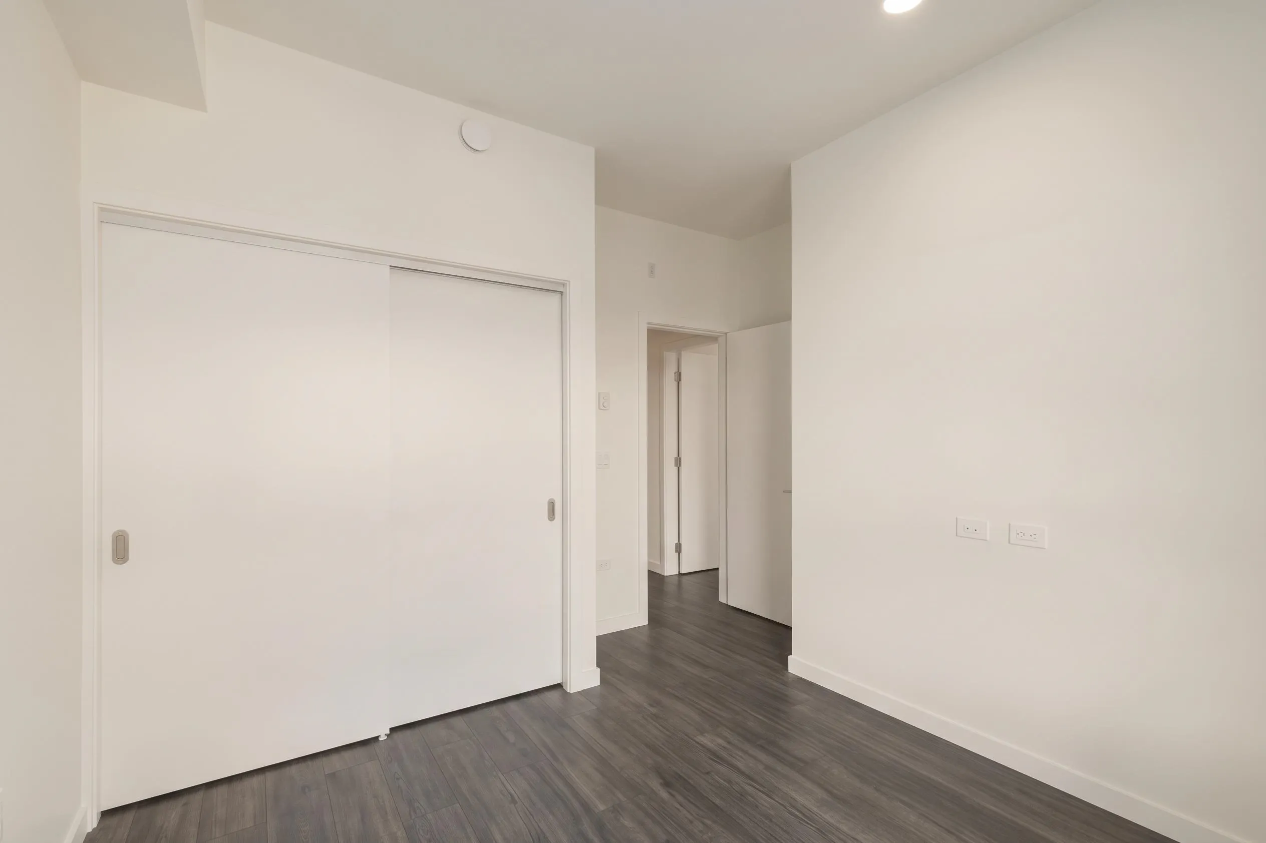 1502 Scott Crescent #111