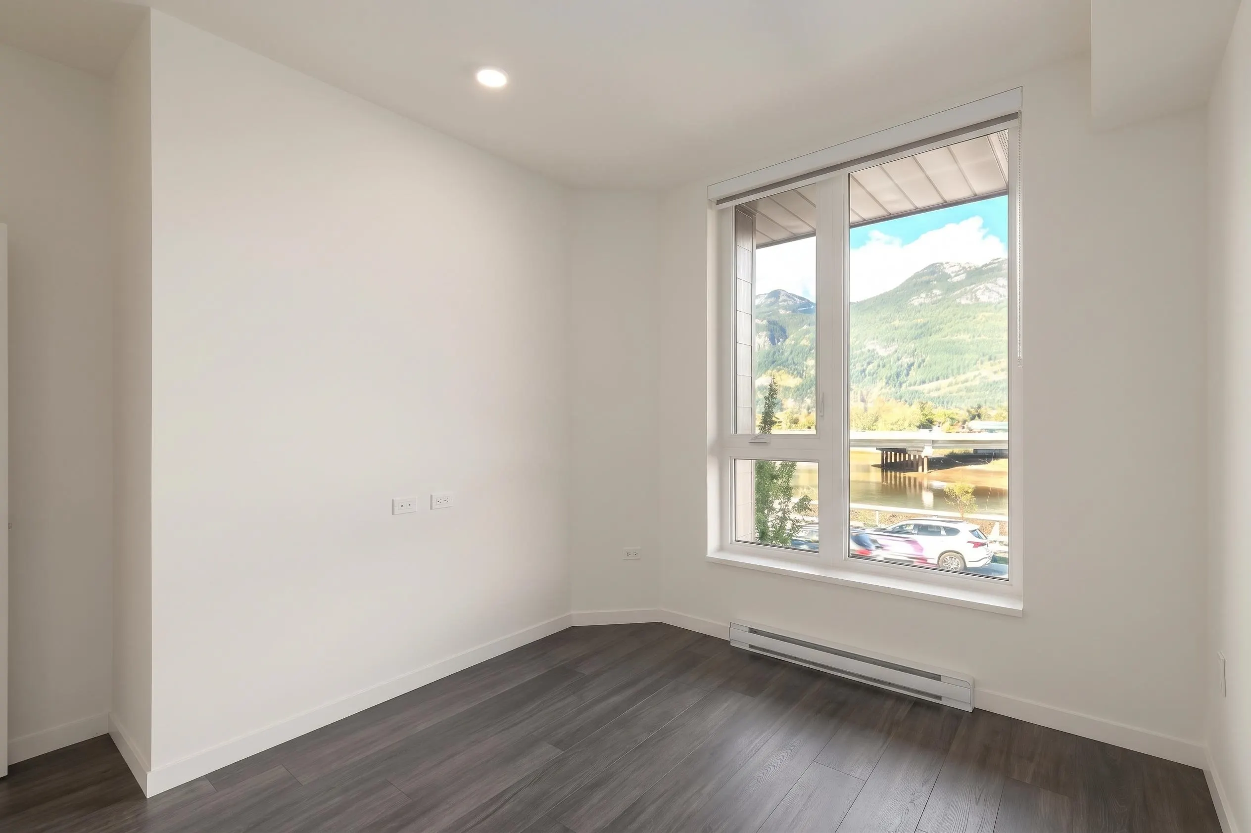 1502 Scott Crescent #111