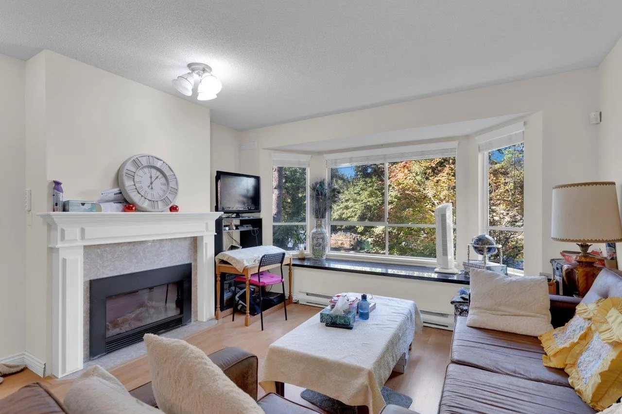 7184 Stride Avenue #15