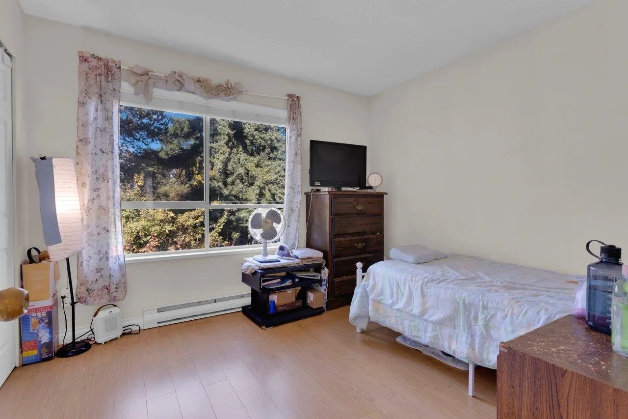 7184 Stride Avenue #15
