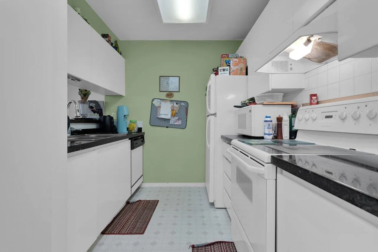7184 Stride Avenue #15