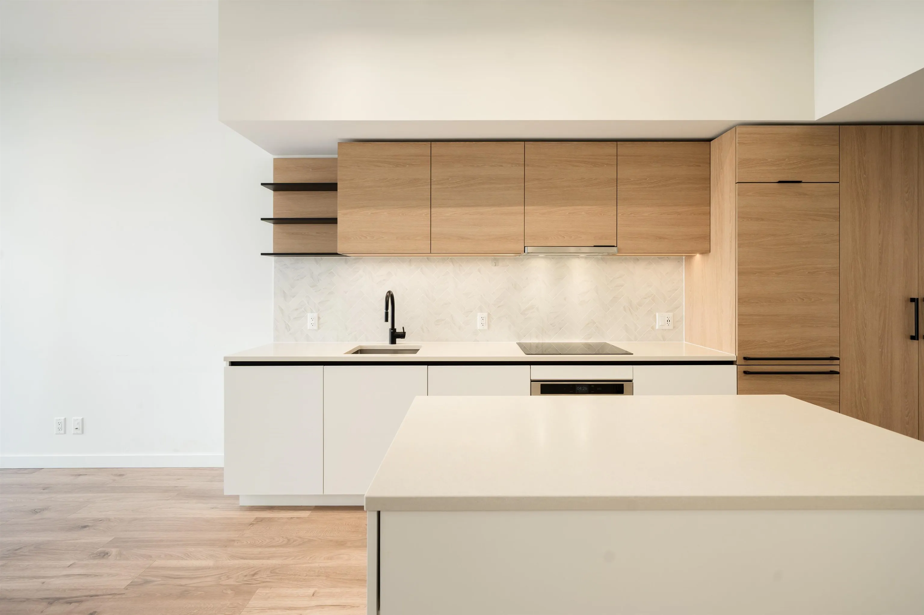 13428 105 Avenue #2611