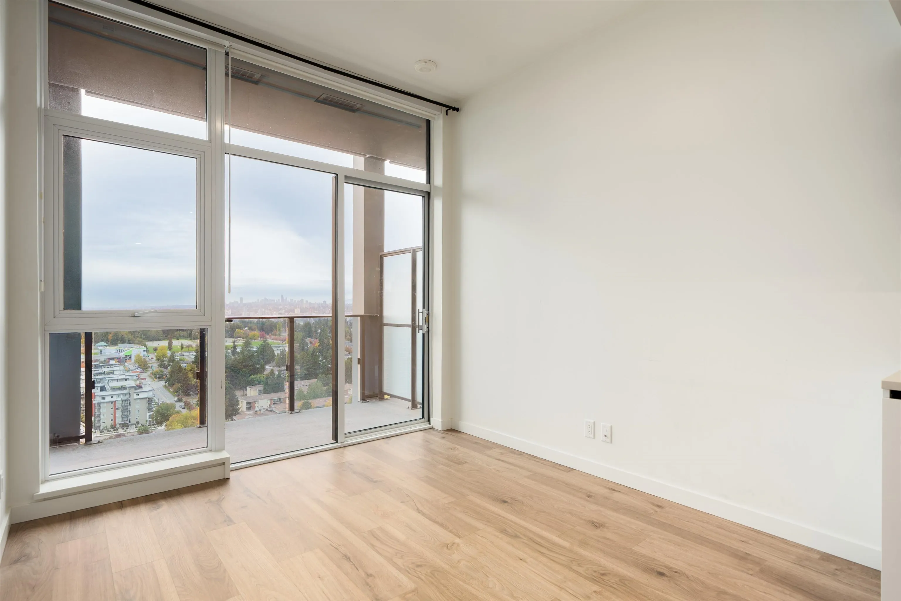 13428 105 Avenue #2611