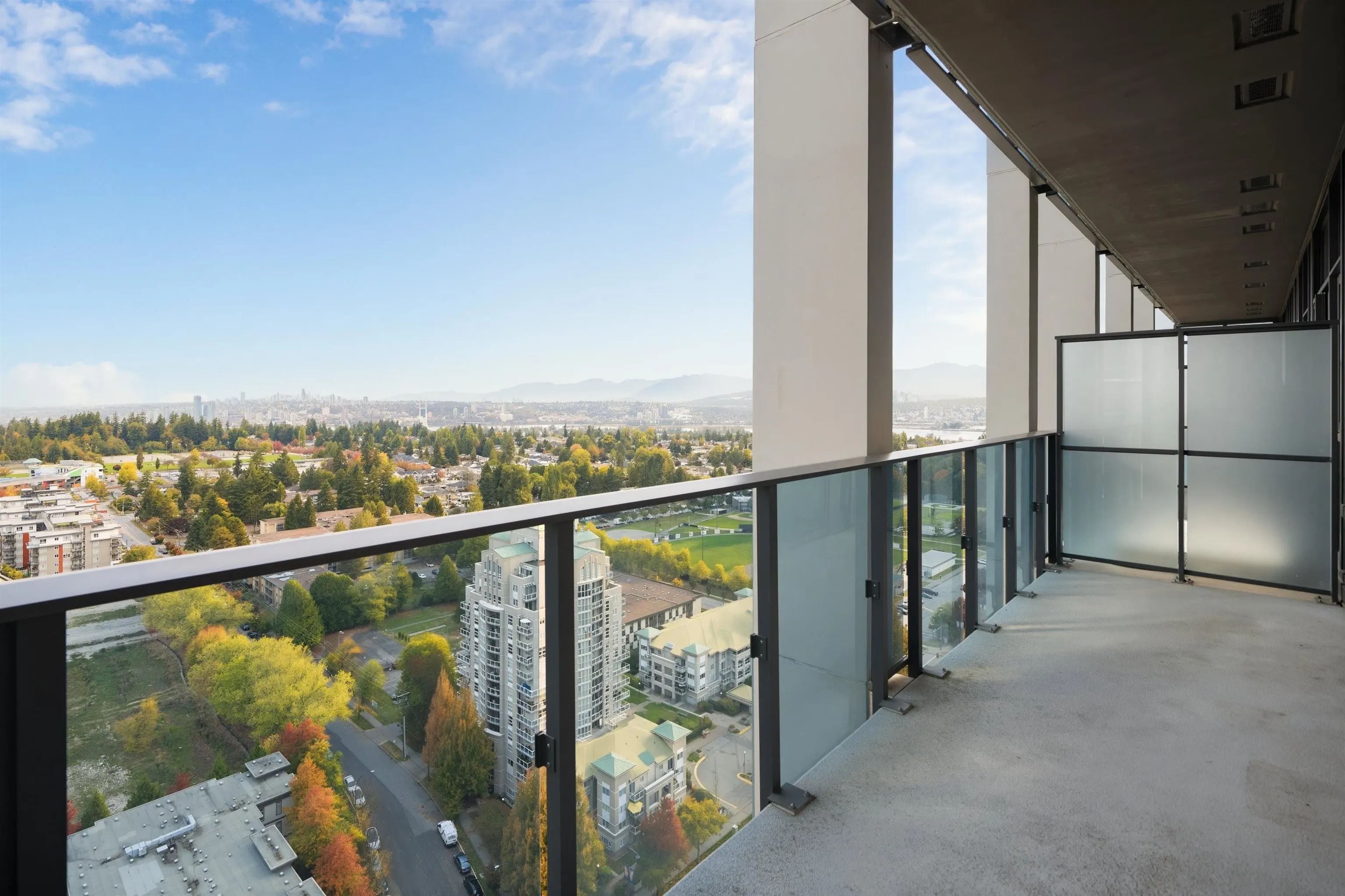 13428 105 Avenue #2611