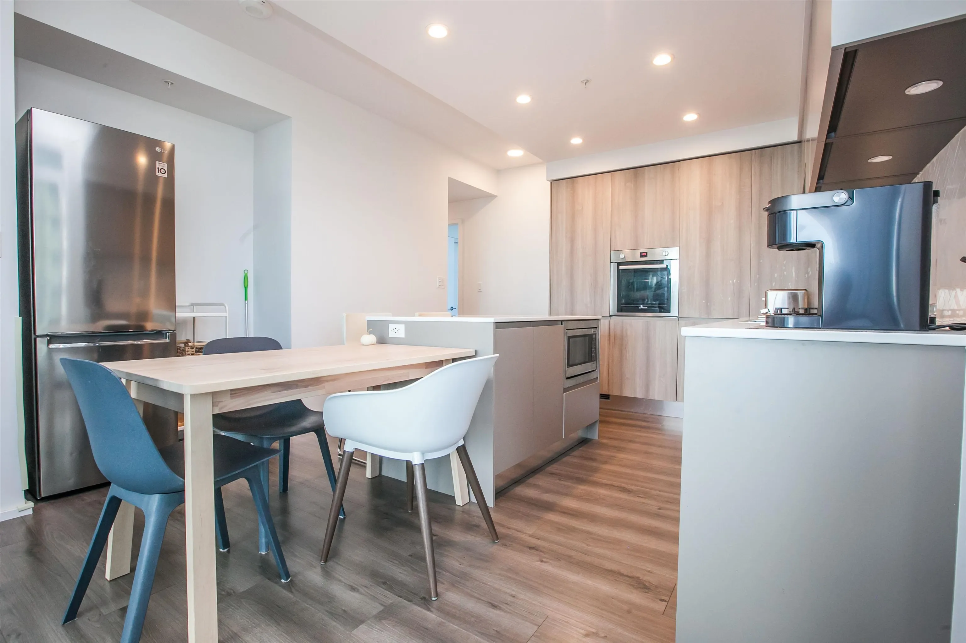 3833 Evergreen Place #2801