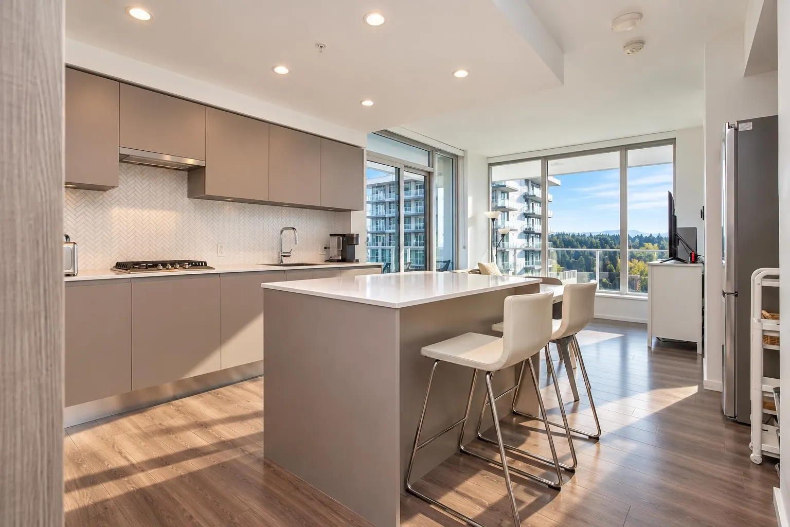 3833 Evergreen Place #2801
