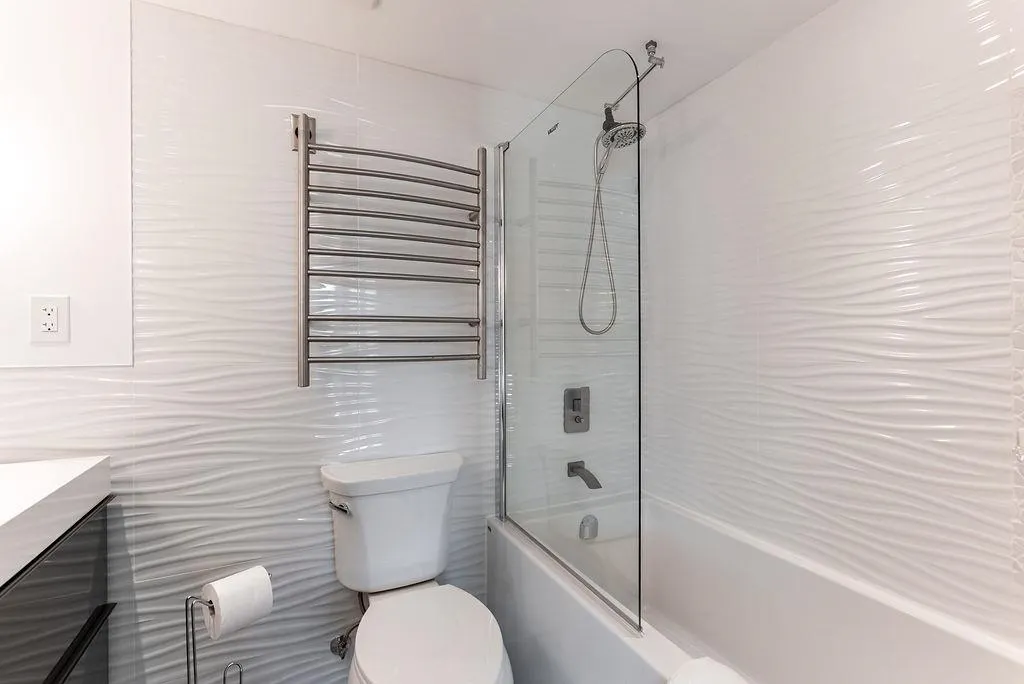 1575 Beach Avenue #1103