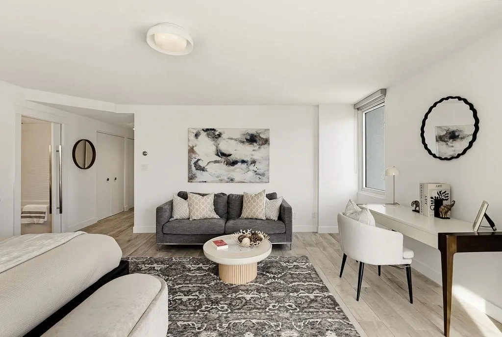 1575 Beach Avenue #1103