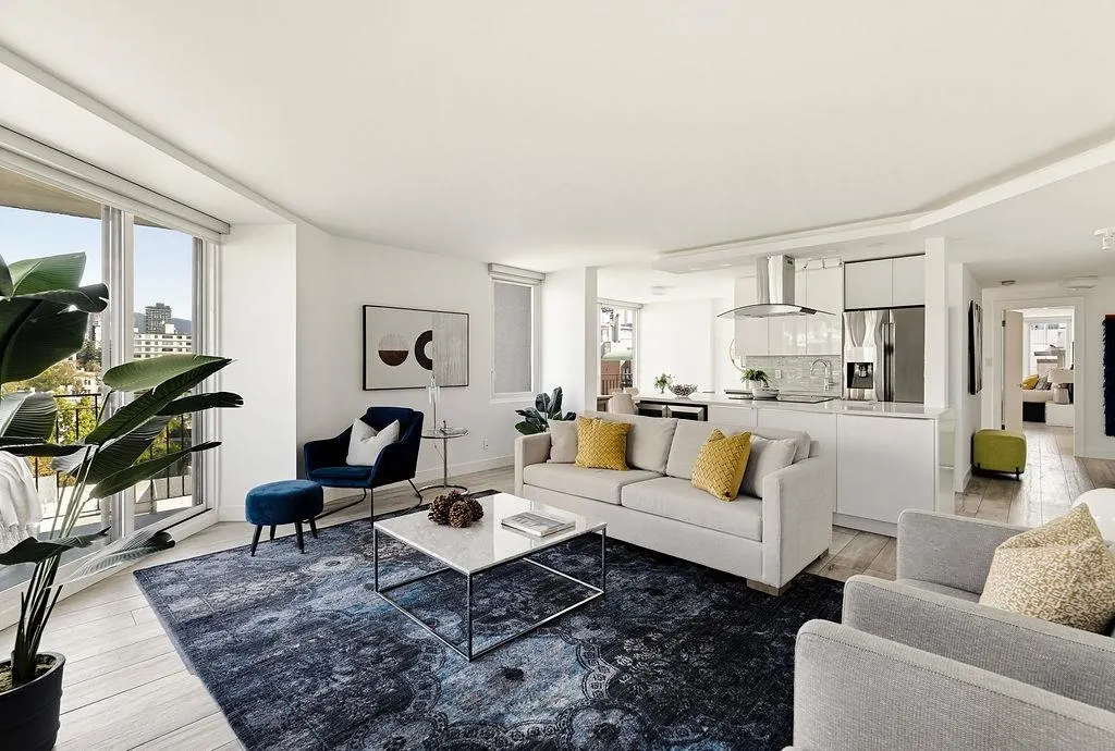 1575 Beach Avenue #1103